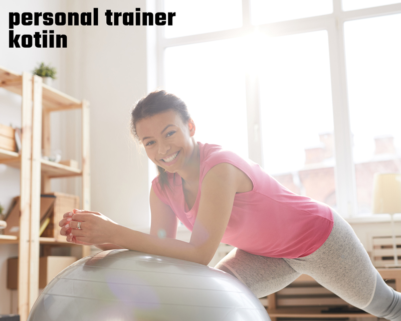 personal trainer kotiin nainen treenaa jumppapallolla